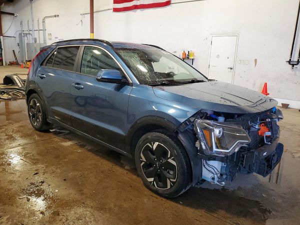 2023 KIA NIRO Wind