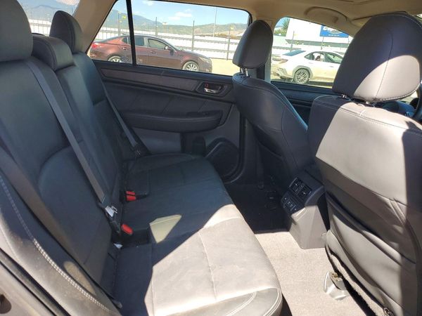 2019 SUBARU OUTBACK