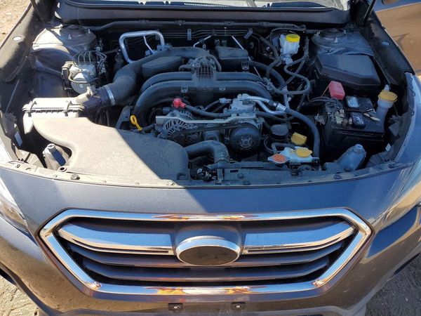 2019 SUBARU OUTBACK