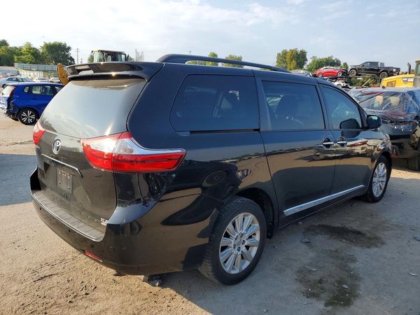 2016 TOYOTA SIENNA