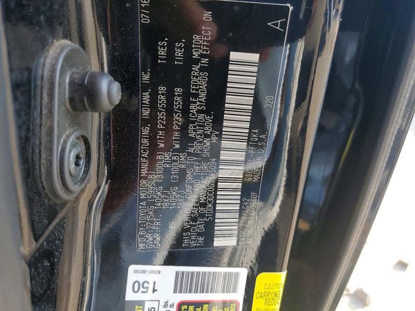 2016 TOYOTA SIENNA