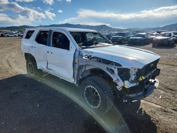 2026 TOYOTA 4RUNNER