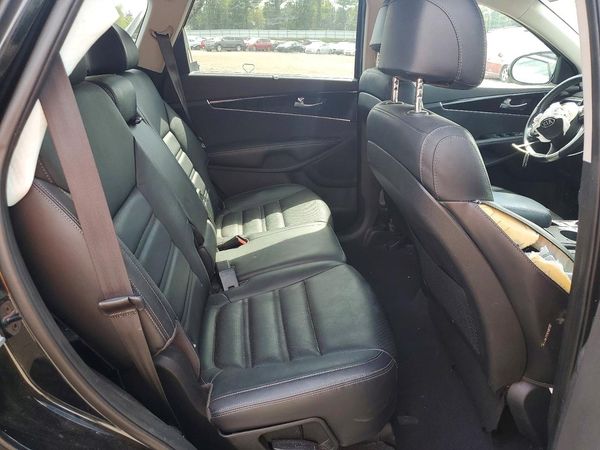 2017 KIA SORENTO