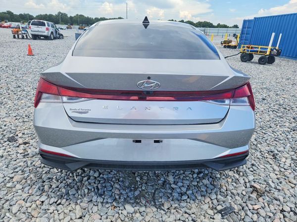 2022 HYUNDAI ELANTRA