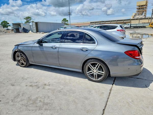 2017 MERCEDES-BENZ E E300-4M