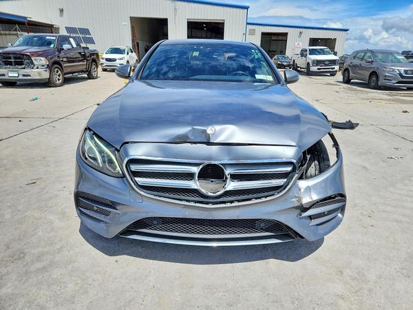 2017 MERCEDES-BENZ E E300-4M