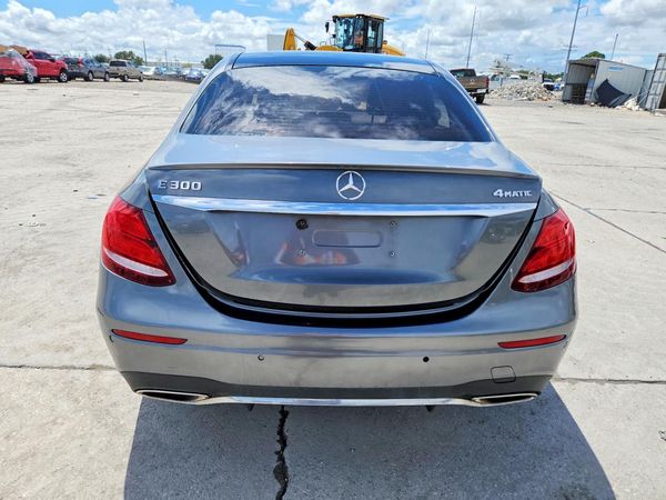 2017 MERCEDES-BENZ E E300-4M