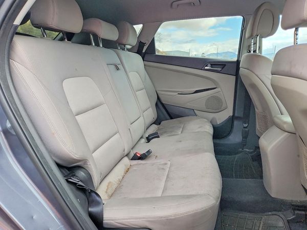 2018 HYUNDAI TUCSON