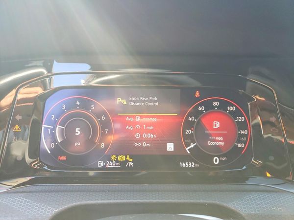 2024 VOLKSWAGEN GTI
