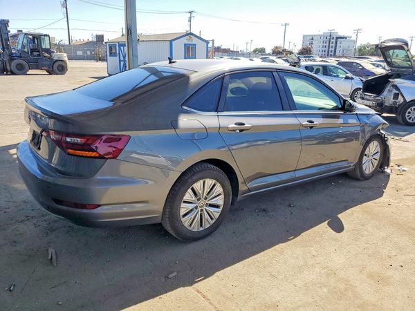 2019 VOLKSWAGEN JETTA