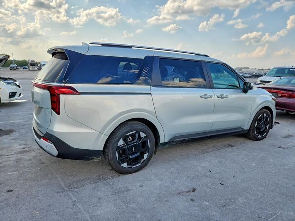 2025 KIA CARNIVAL