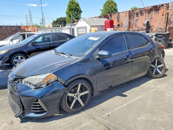 2017 TOYOTA COROLLA