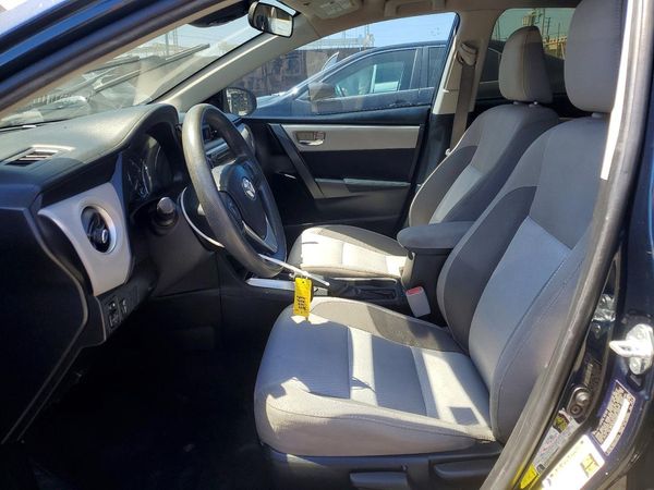 2017 TOYOTA COROLLA