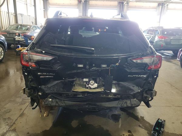 2023 SUBARU OUTBACK Limited