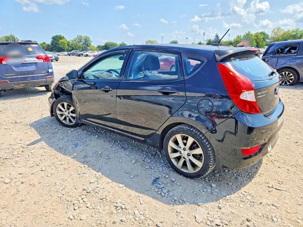 2013 HYUNDAI ACCENT GLS Premium/ SE