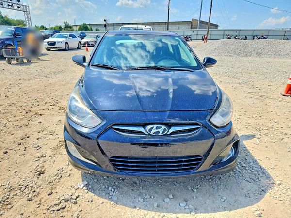 2013 HYUNDAI ACCENT GLS Premium/ SE
