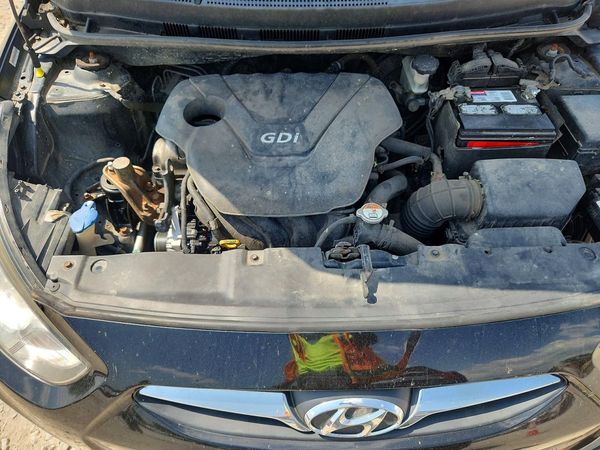 2013 HYUNDAI ACCENT GLS Premium/ SE