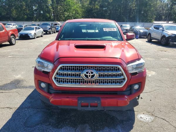 2017 TOYOTA TACOMA