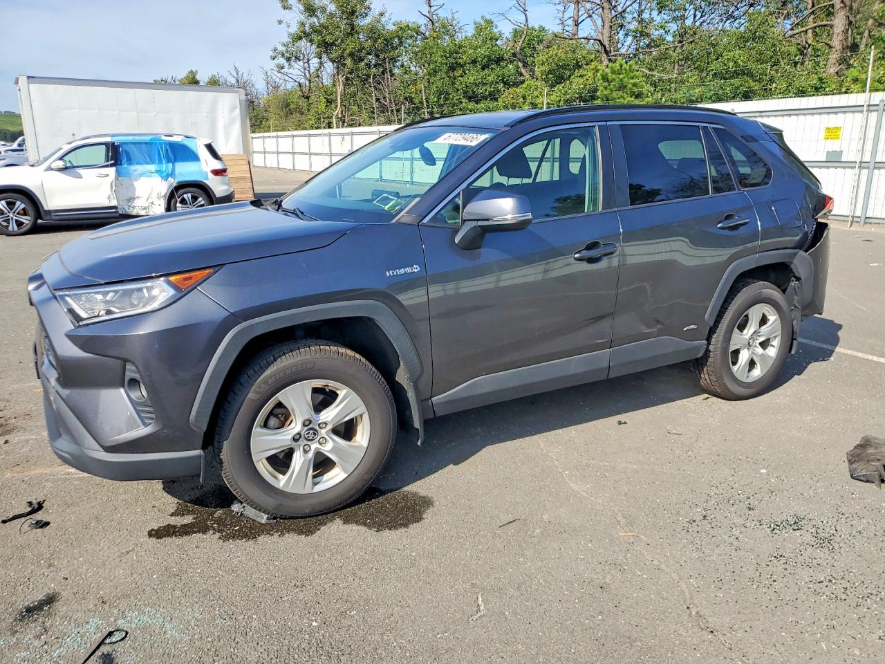 2020 TOYOTA RAV4 XLE HV — Front 3/4