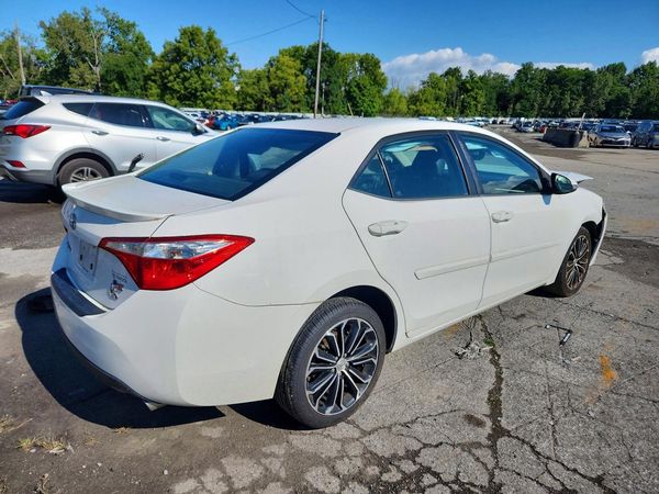 2016 TOYOTA COROLLA