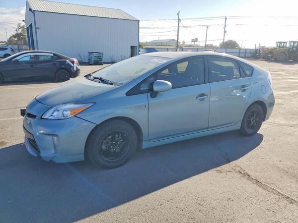 2012 TOYOTA PRIUS