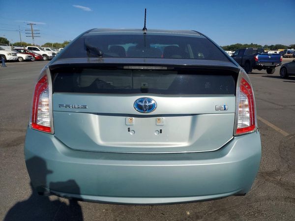 2012 TOYOTA PRIUS