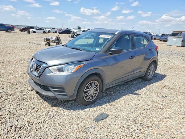 2019 NISSAN KICKS