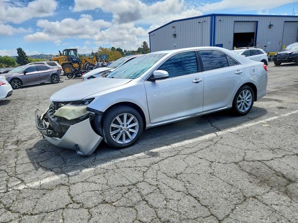 2014 TOYOTA CAMRY — DSFA — Front 3/4