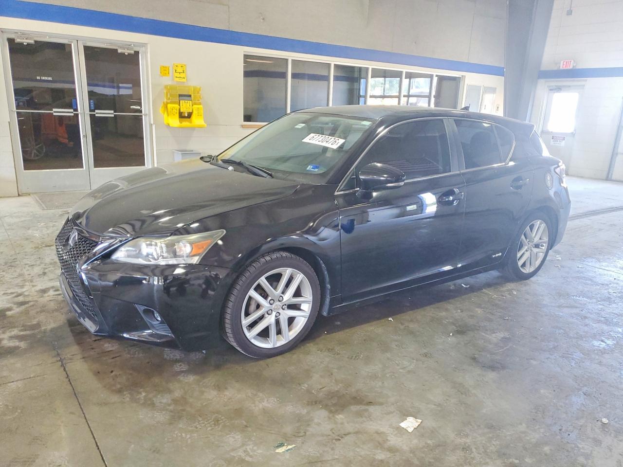 2016 LEXUS CT 200H