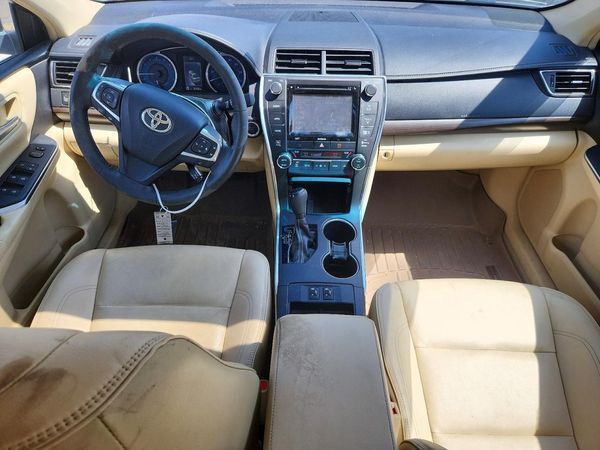 2017 TOYOTA CAMRY