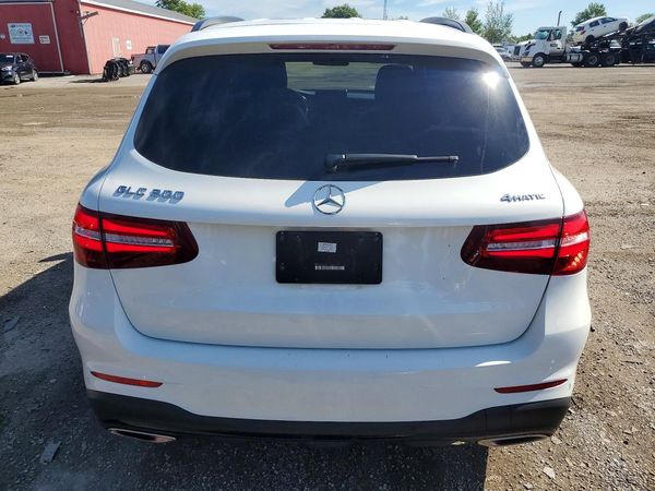 2019 MERCEDES-BENZ GLC GLC 300-4M