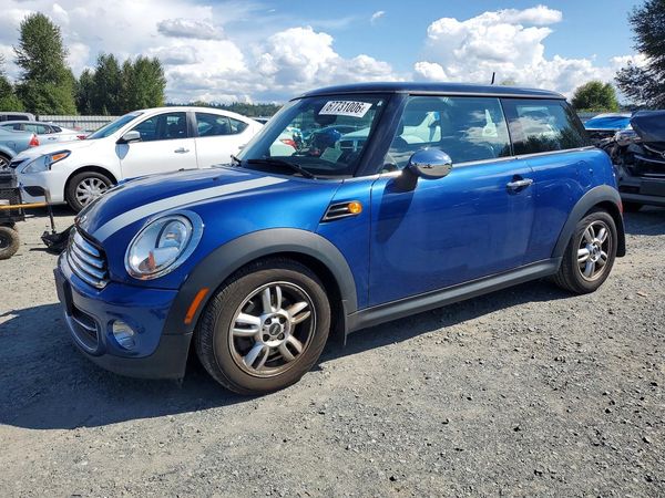 2013 MINI COOPER