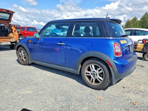 2013 MINI COOPER