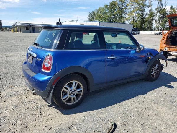 2013 MINI COOPER