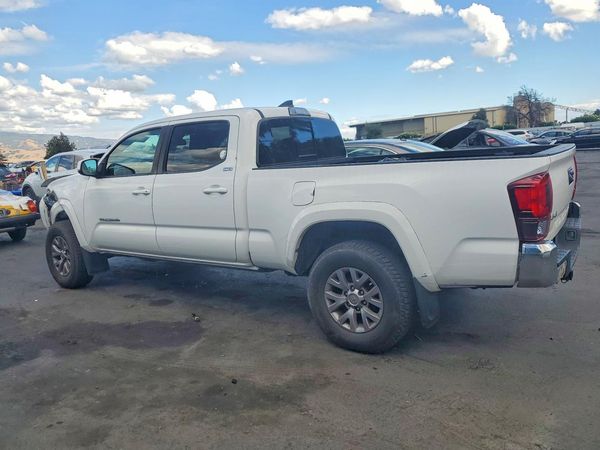 2019 TOYOTA TACOMA SR5