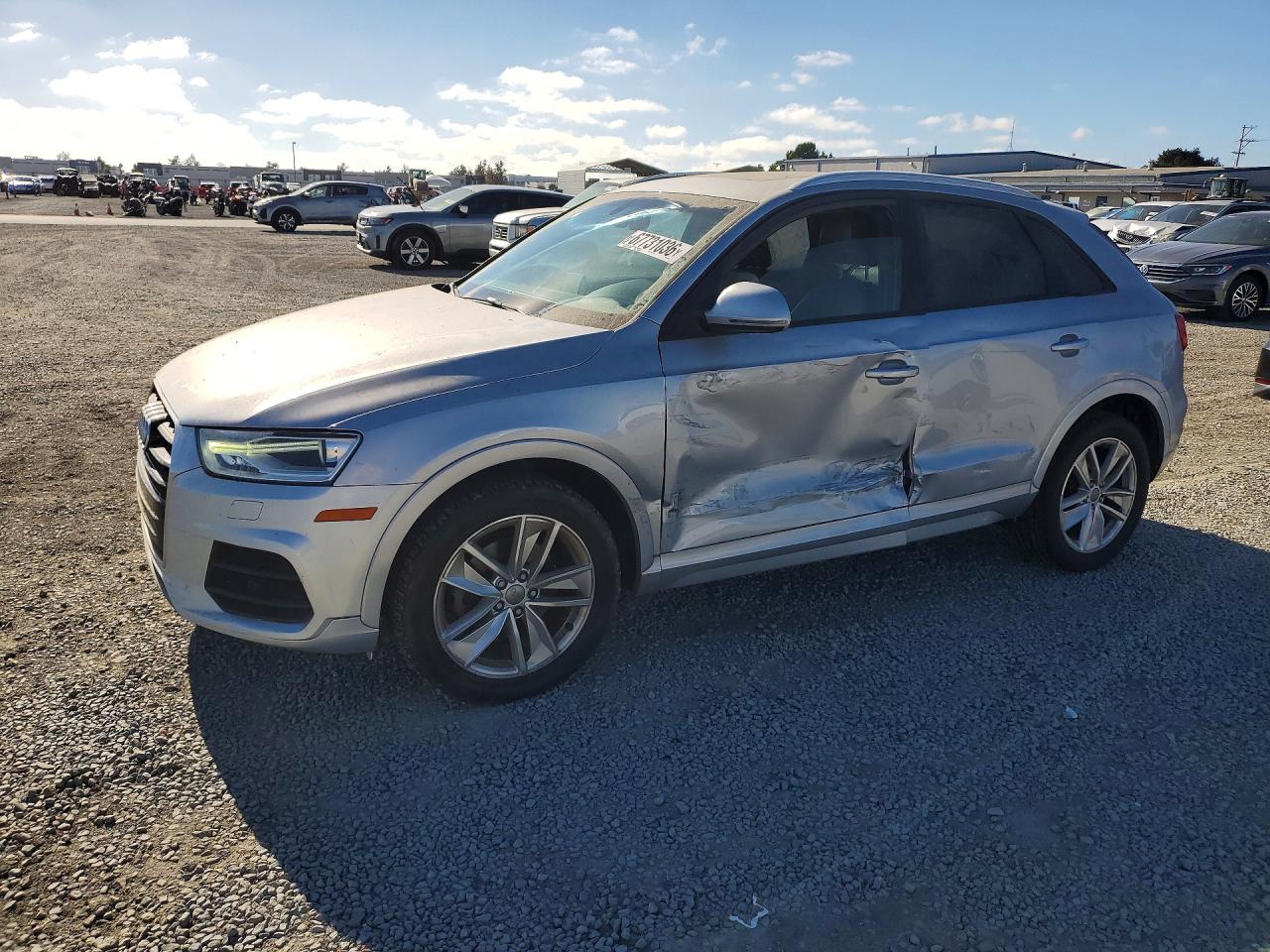 2017 AUDI Q3