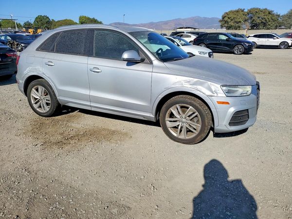 2017 AUDI Q3