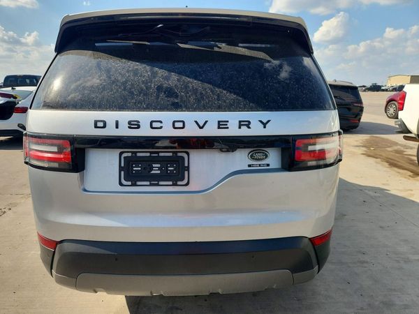 2018 LAND ROVER DISCOVERY