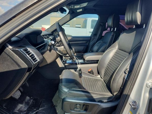 2018 LAND ROVER DISCOVERY