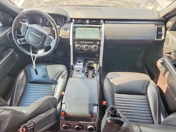 2018 LAND ROVER DISCOVERY