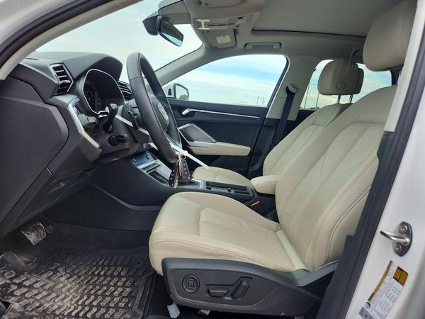2024 AUDI Q3