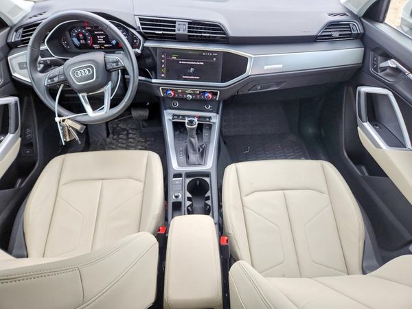 2024 AUDI Q3