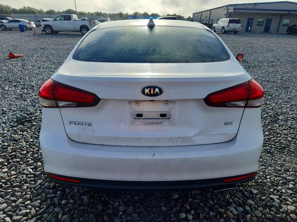 2017 KIA FORTE