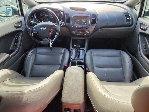 2017 KIA FORTE