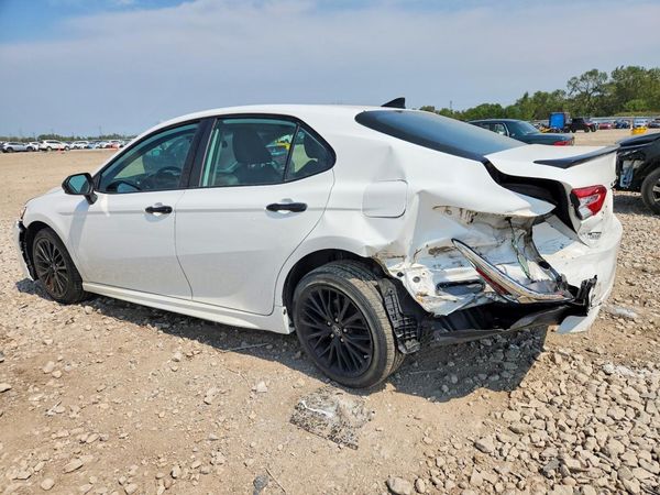 2019 TOYOTA CAMRY
