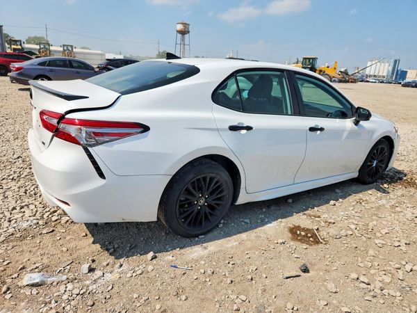 2019 TOYOTA CAMRY