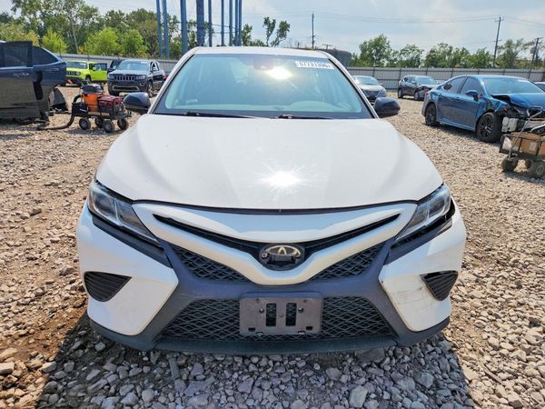 2019 TOYOTA CAMRY