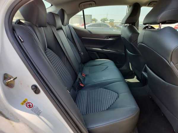 2019 TOYOTA CAMRY