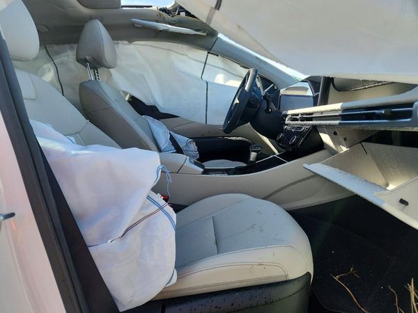 2026 HYUNDAI TUCSON SEL Convenience — DENT