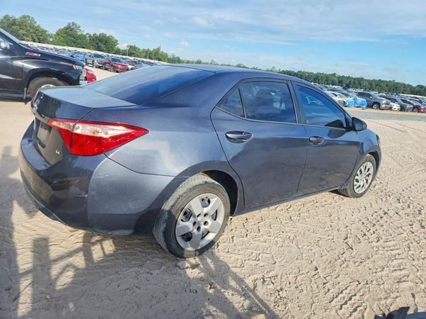 2017 TOYOTA COROLLA